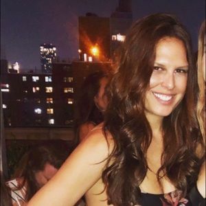 Meet your Posher, Alison